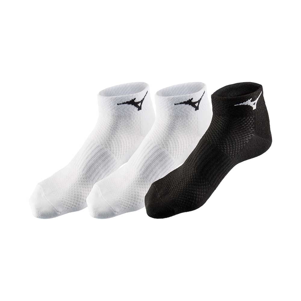 67UU95099 Training Mid 3P Socks 01 1