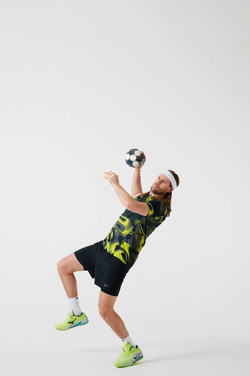 240207 MIZUNO AW24Handball 01 FunkyLime 0118 fin
