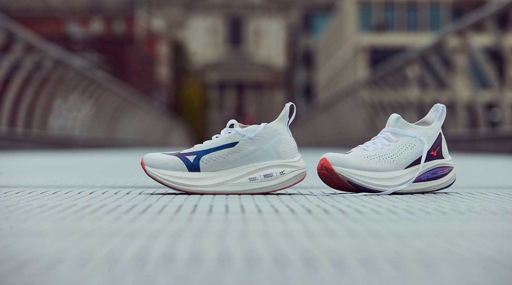 AW25 Running Mizuno Neo Vista POL 2056